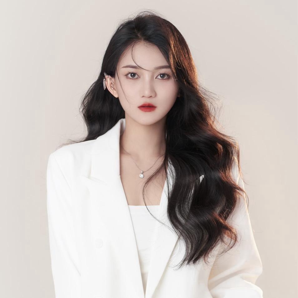笑笑姐👑（果果潼潼小拾壹）