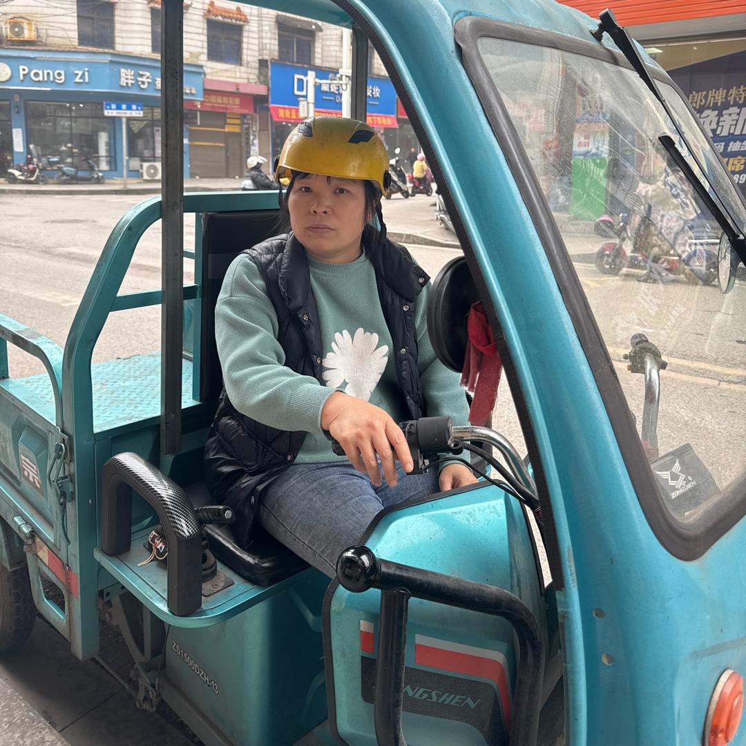 湘味小鱼仔