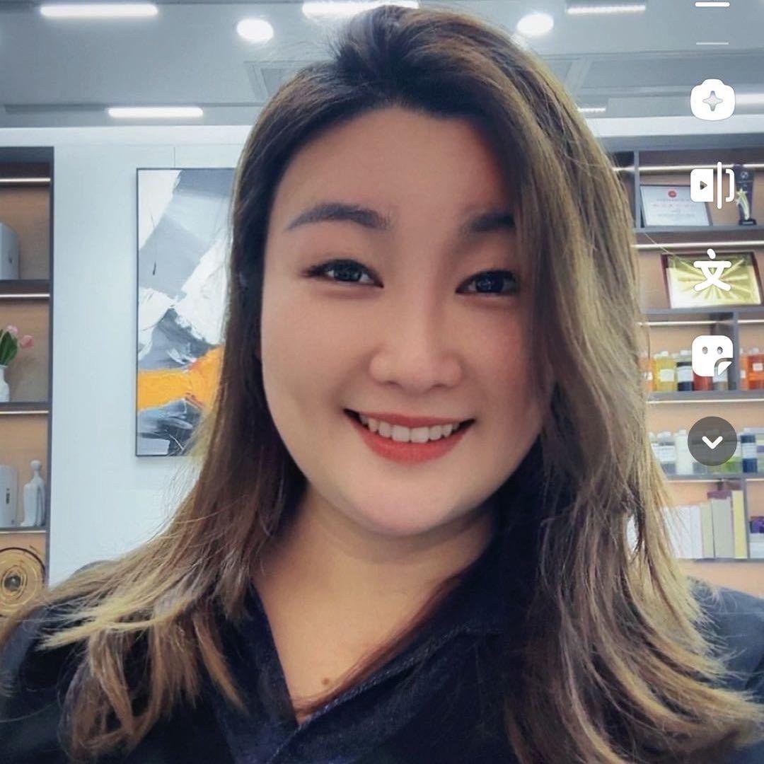 云微冠护肤中心