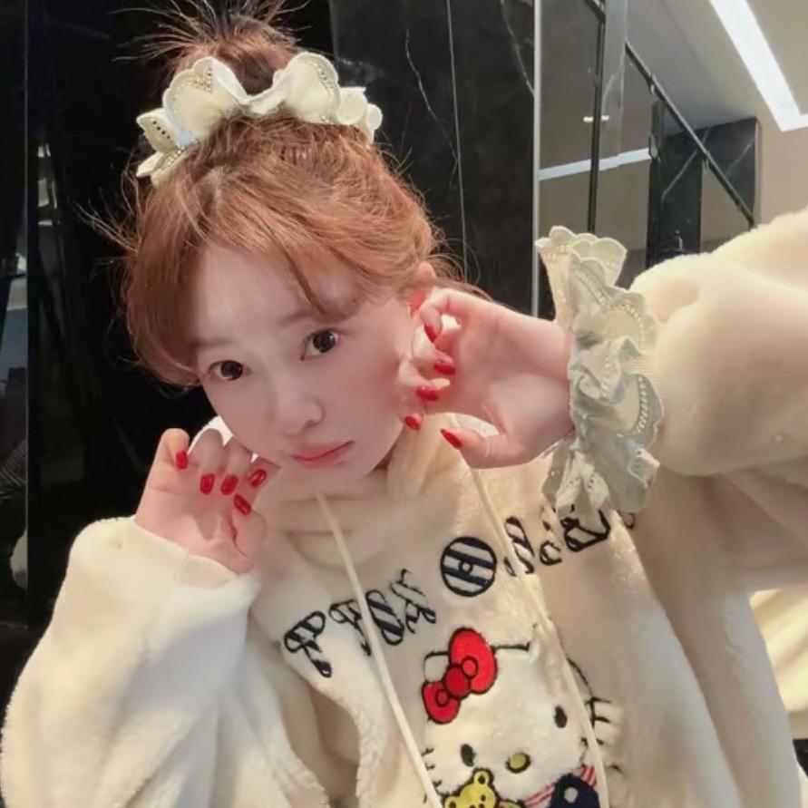 千禧欧尼🍑博拉拉『衣橱』