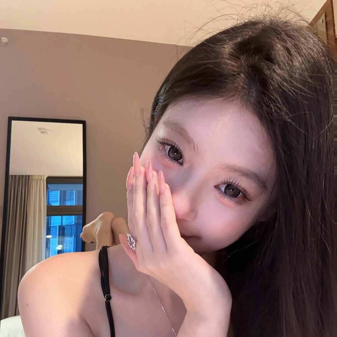 ￴￴ ￴￴ 饭冰冰🐰ིྀ