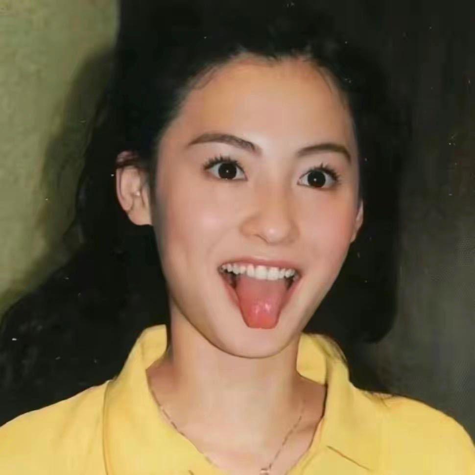 女的 .