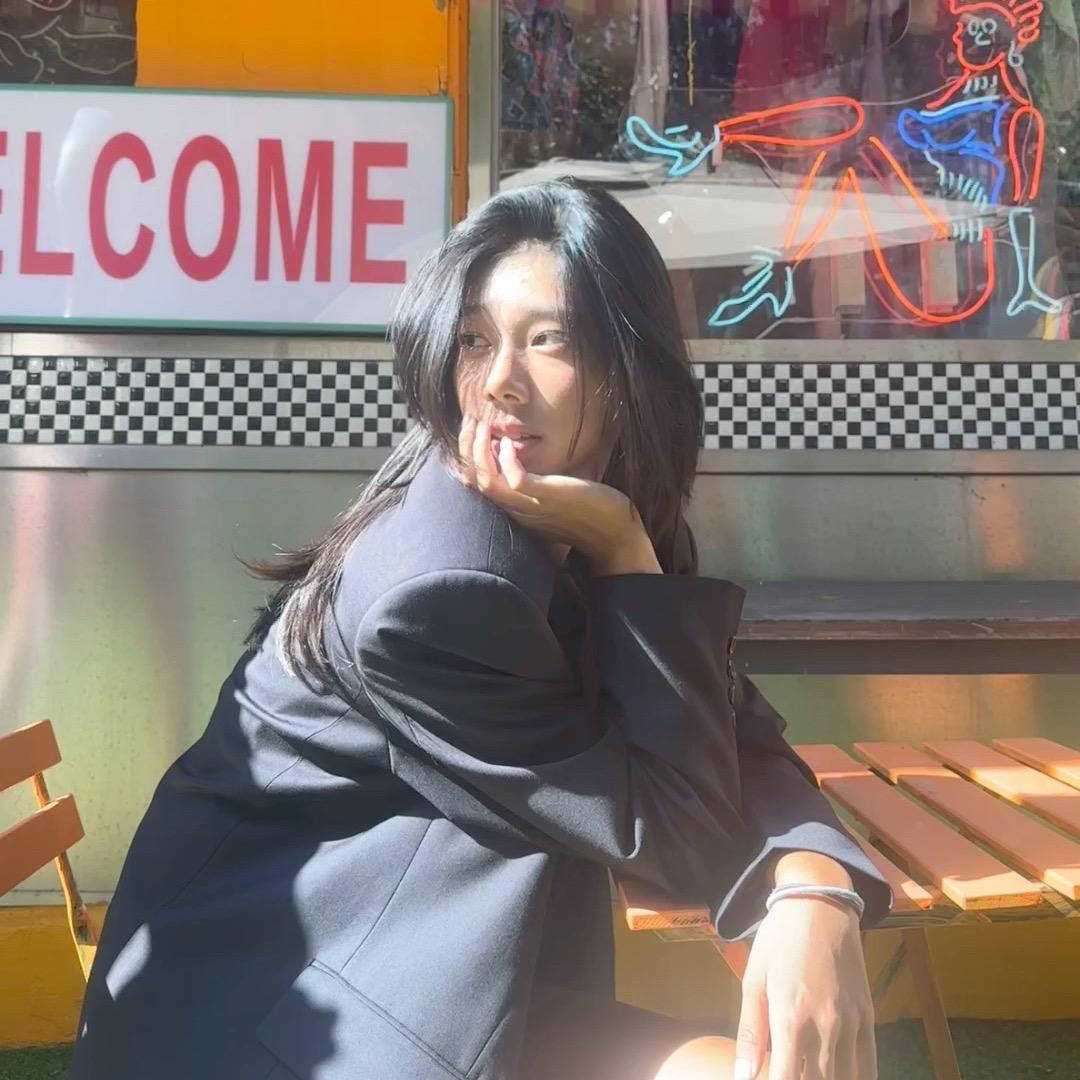 黑胡子魔法师🧔🏻