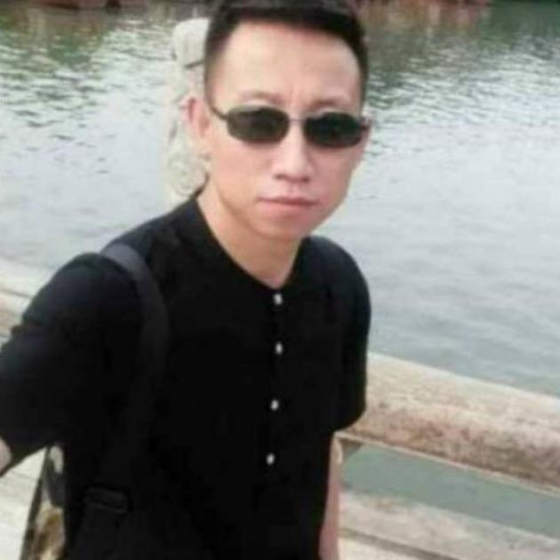 二东男鞋
