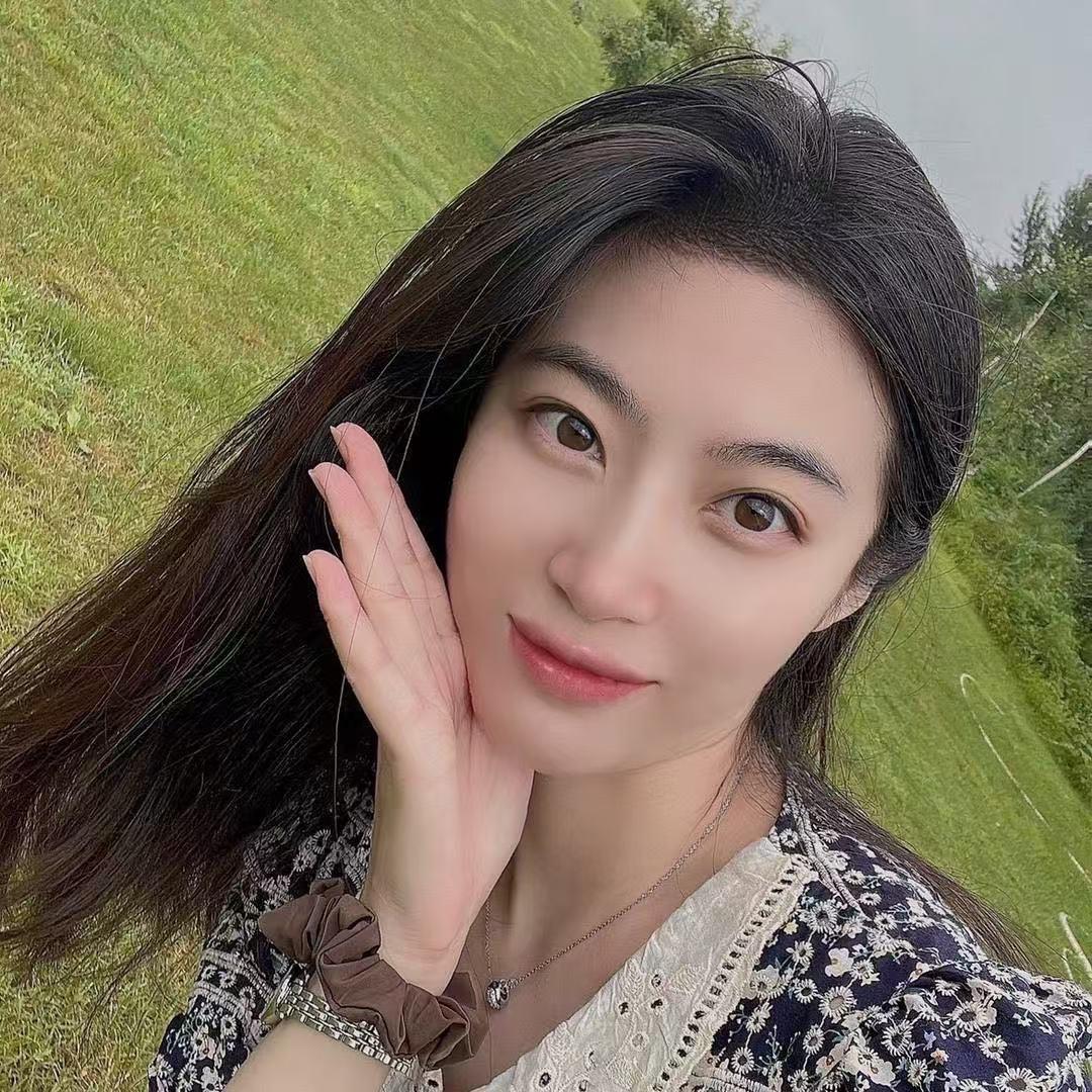 原来是云泽麻麻呀🌴