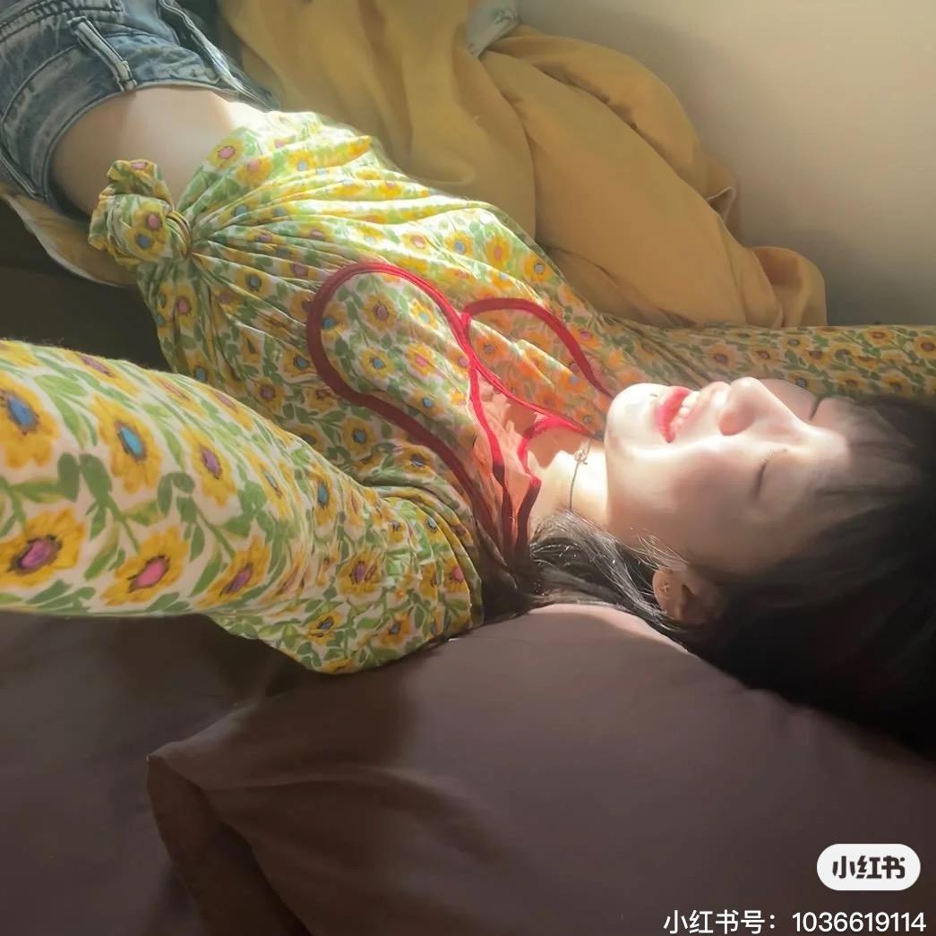 巧 克 力