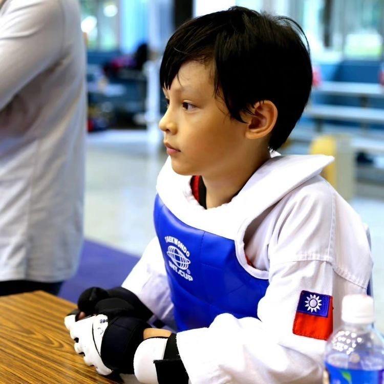 ☔️别烦有雨凡