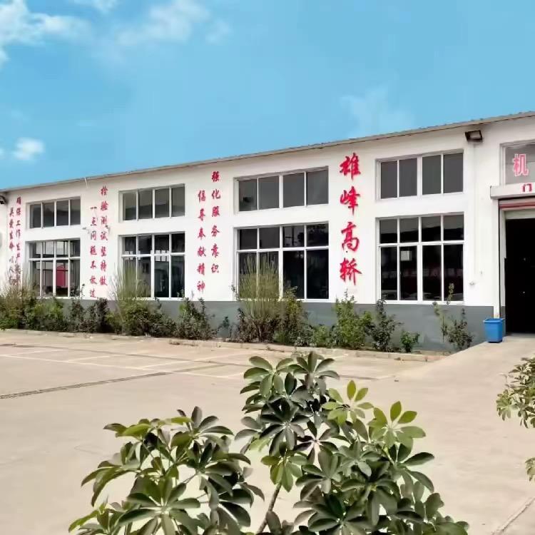 专业钣金喷漆-滦州雄峰