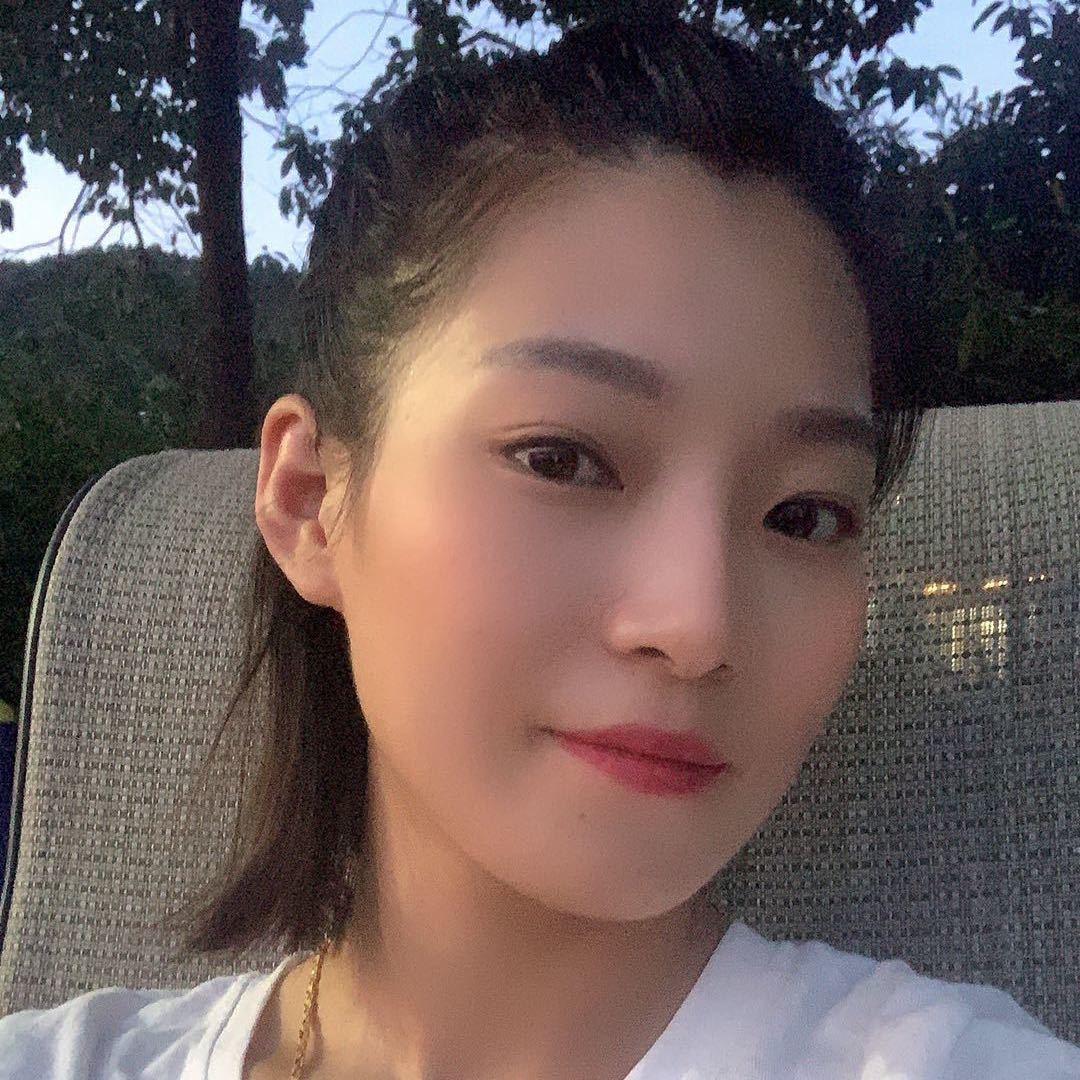 射洪花玲玲