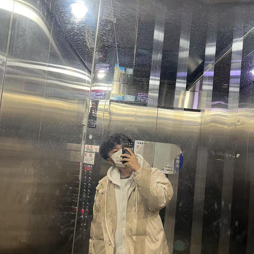 贵阳新利丰二手车涛涛