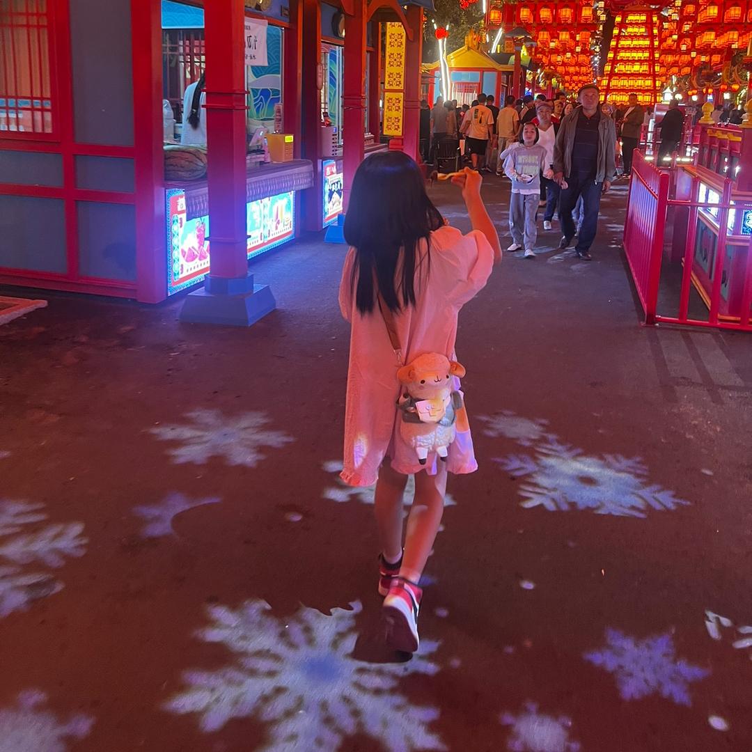 伊•诺