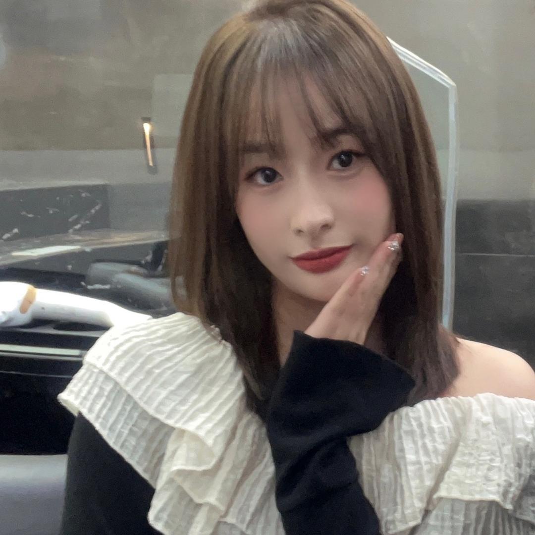 福建卓创鞋服