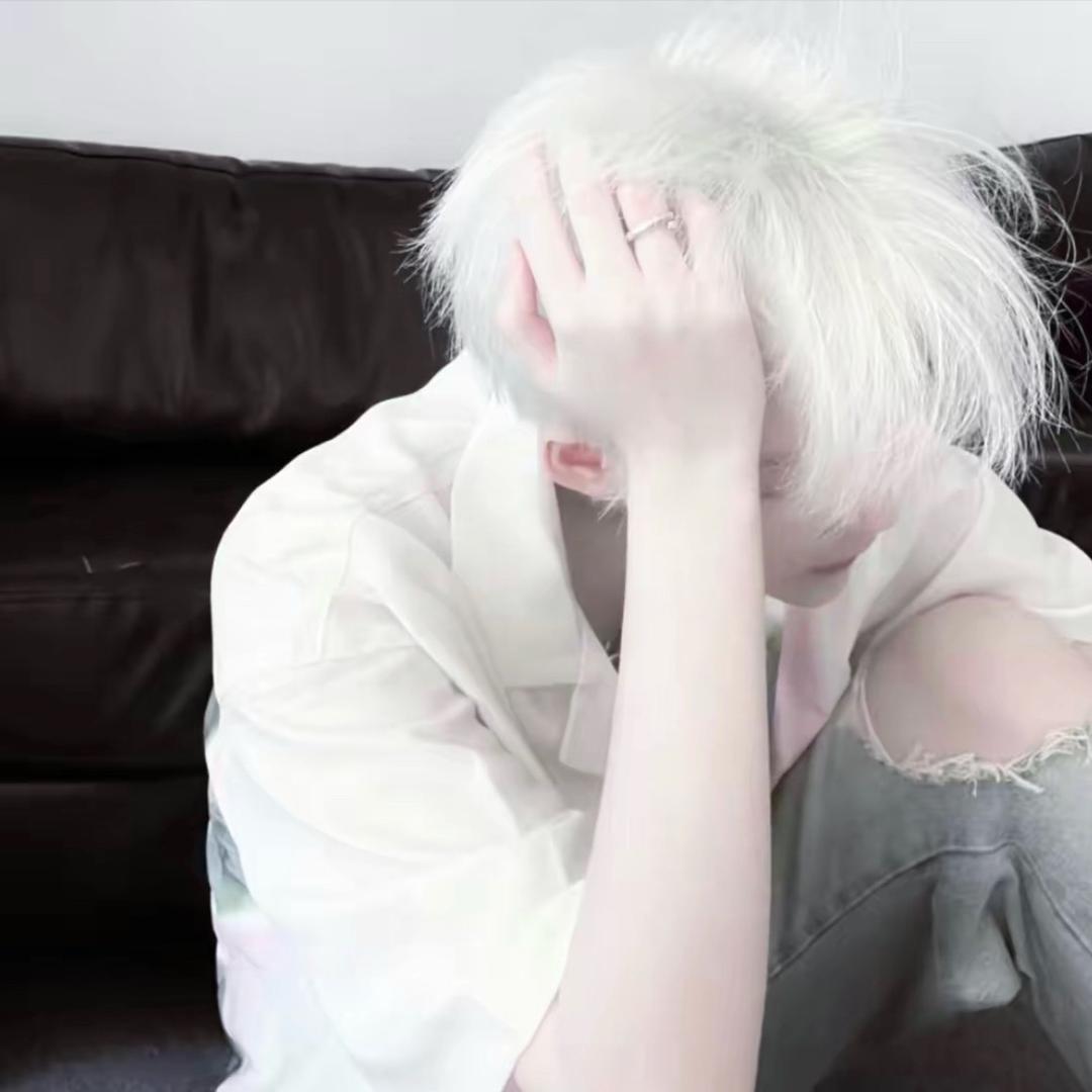 用户...