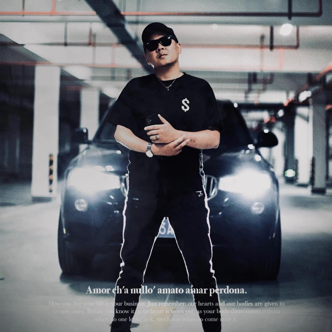 强哥（8090跑团）