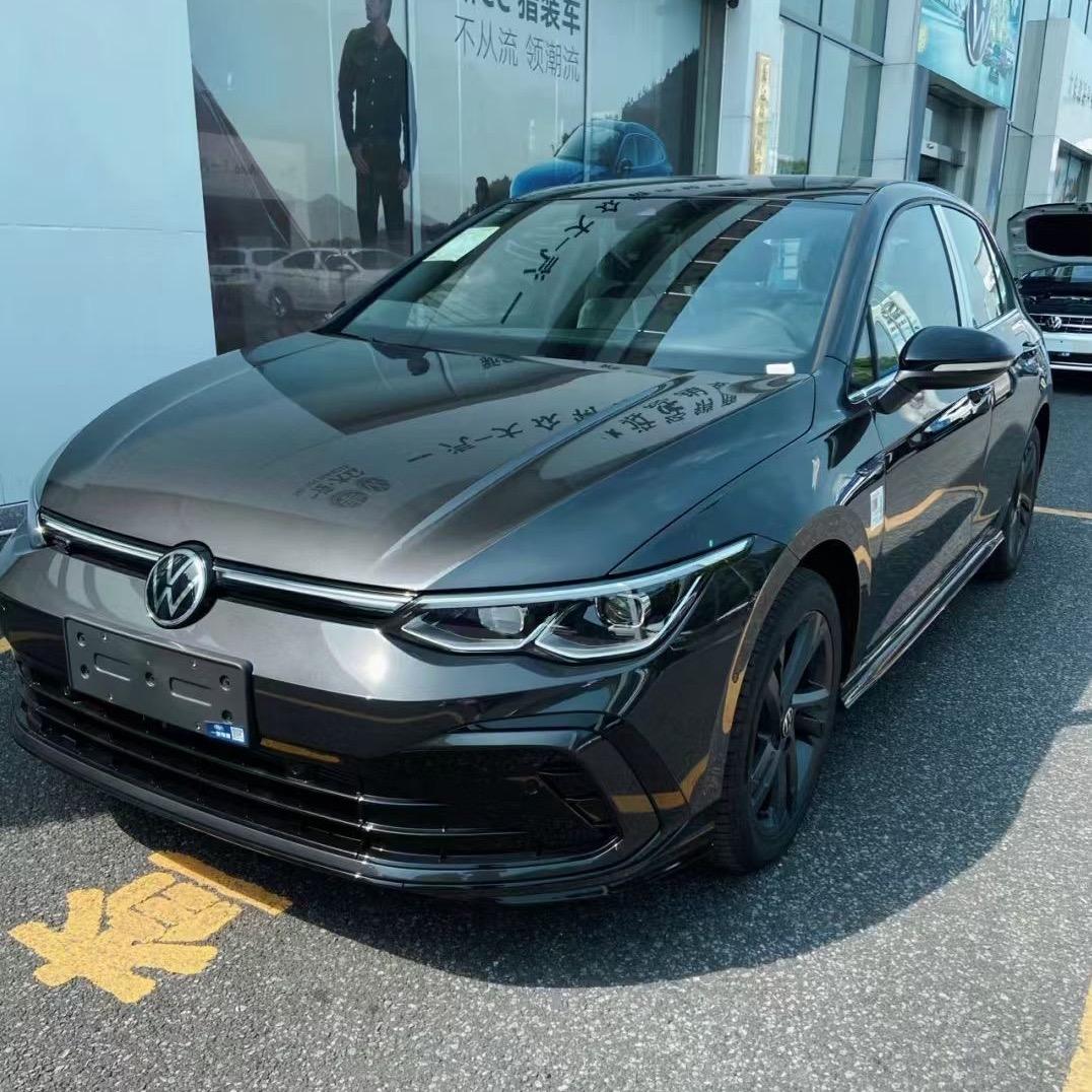 一个努力的大众员工