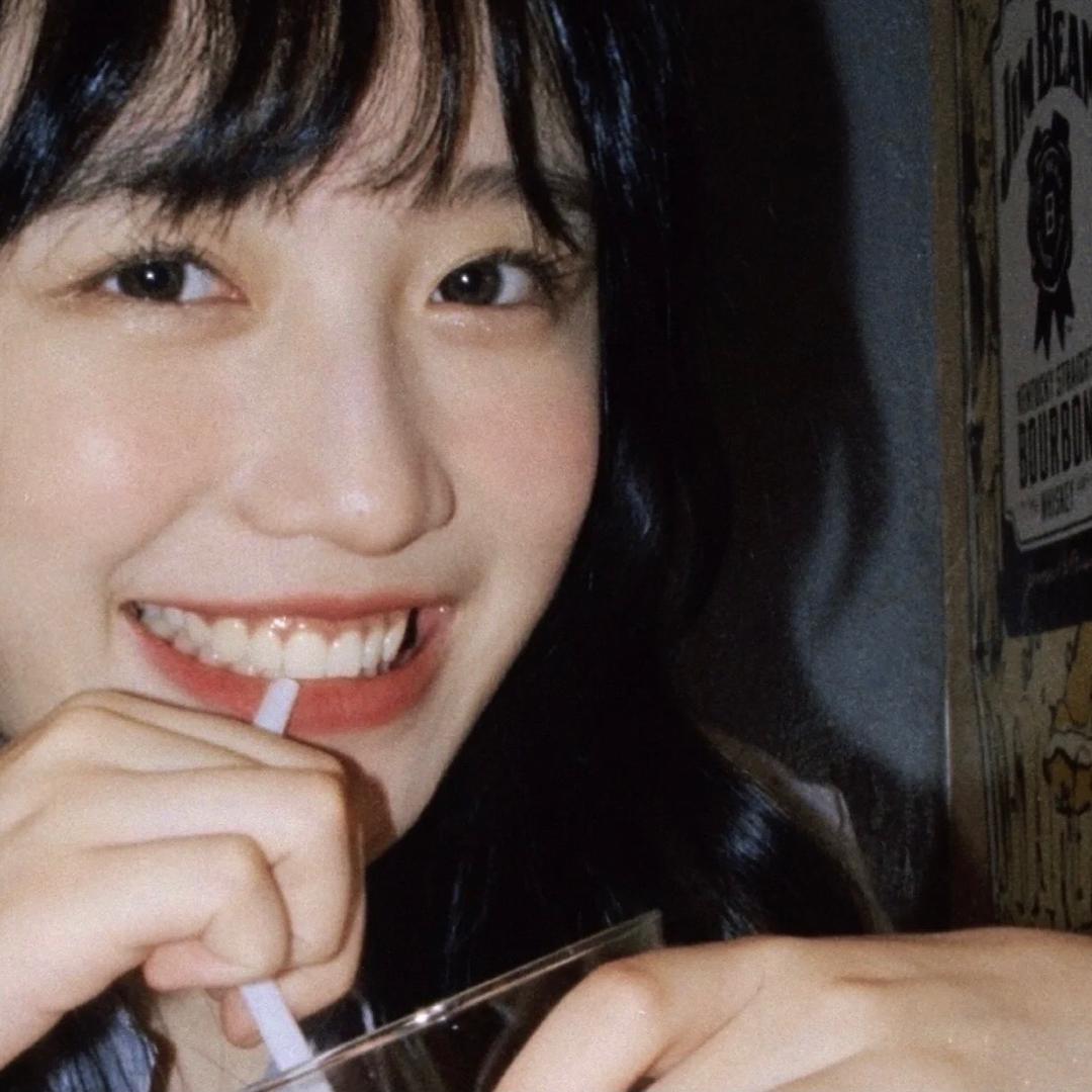 咬一口软糖