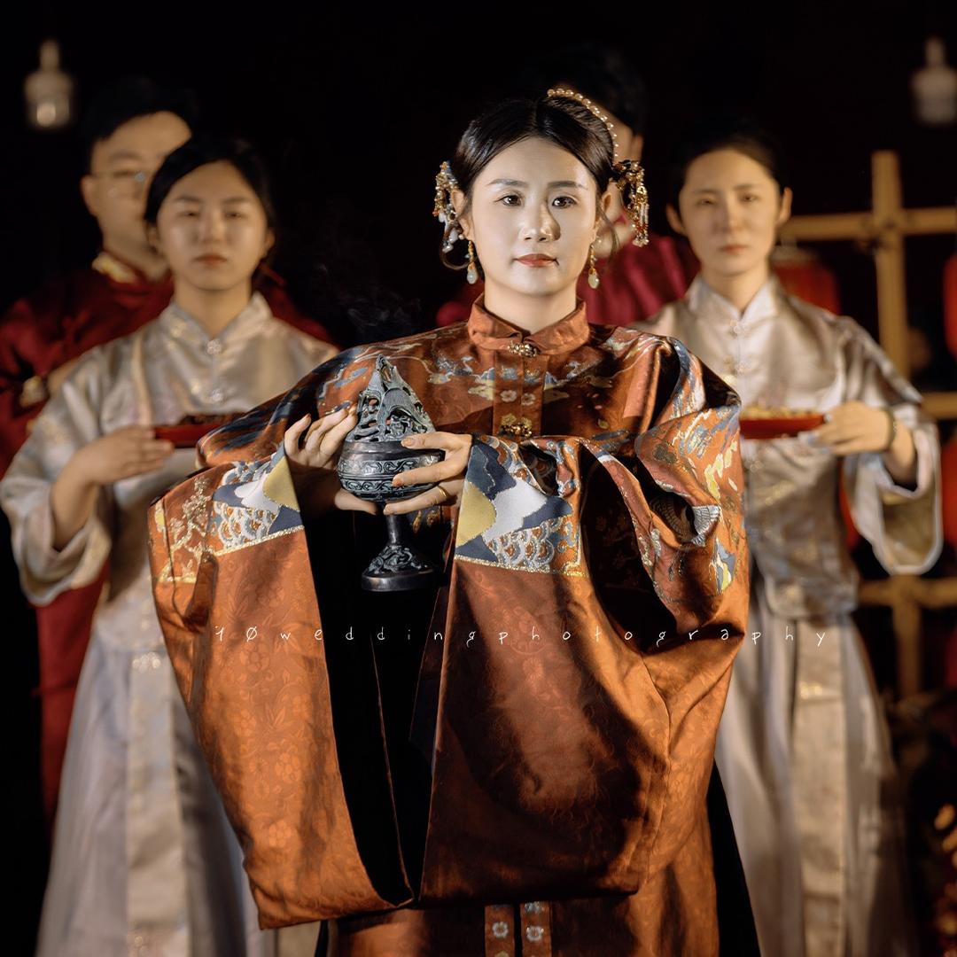 定边高君文化传媒策划& 执礼喜娘