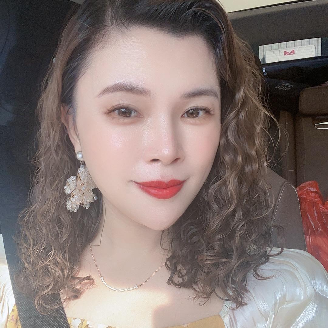 洪晓娜