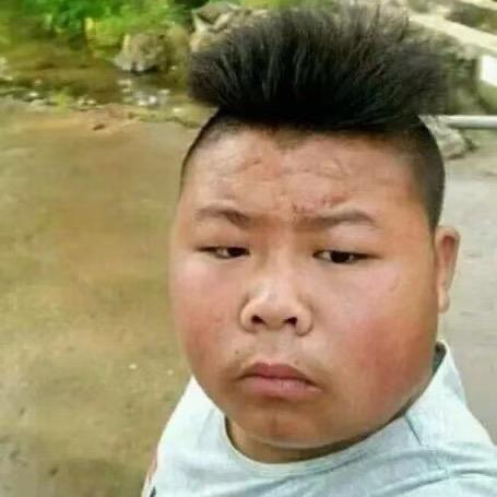 AAA建材秦总