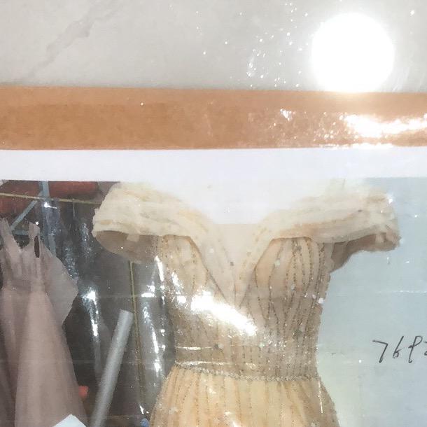 星美时尚婚纱礼服