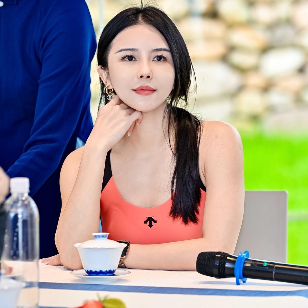 小A叫林娜娜