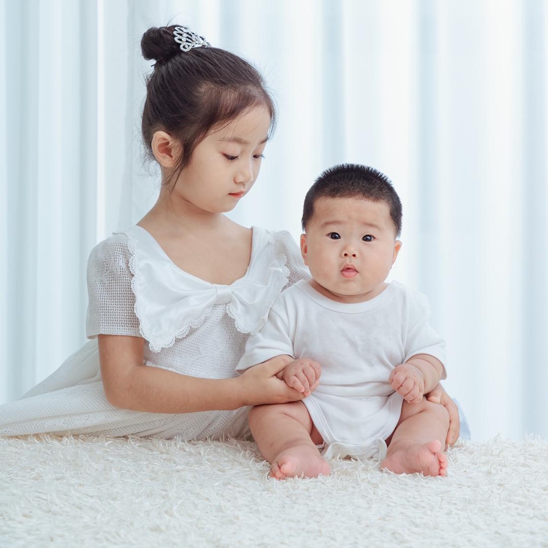 梓桐👨‍👩‍👧‍👧梓悦妈妈