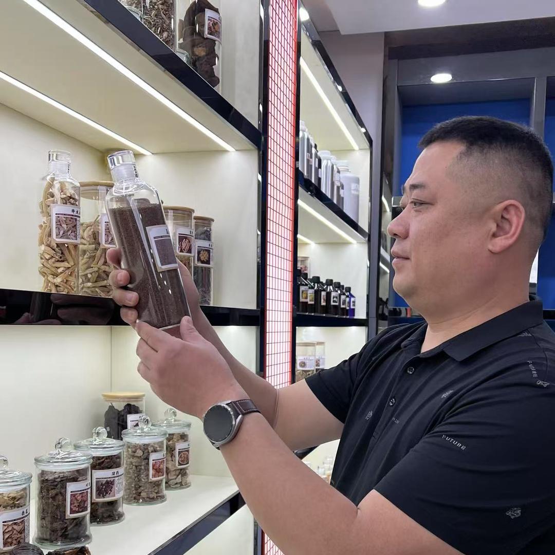 刘军（泽弘企业）