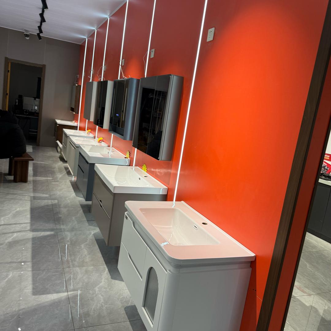 曹县云仓厨电卫浴大型批发(1)