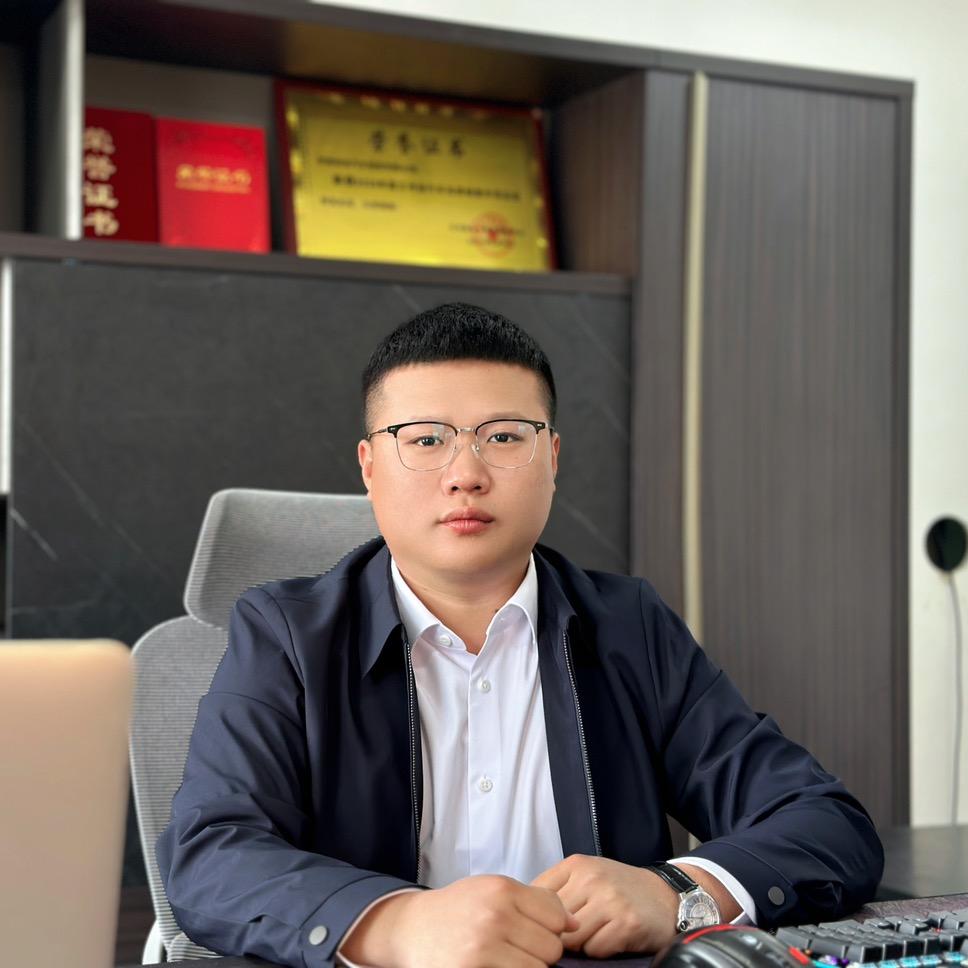 老炮标友汽车
