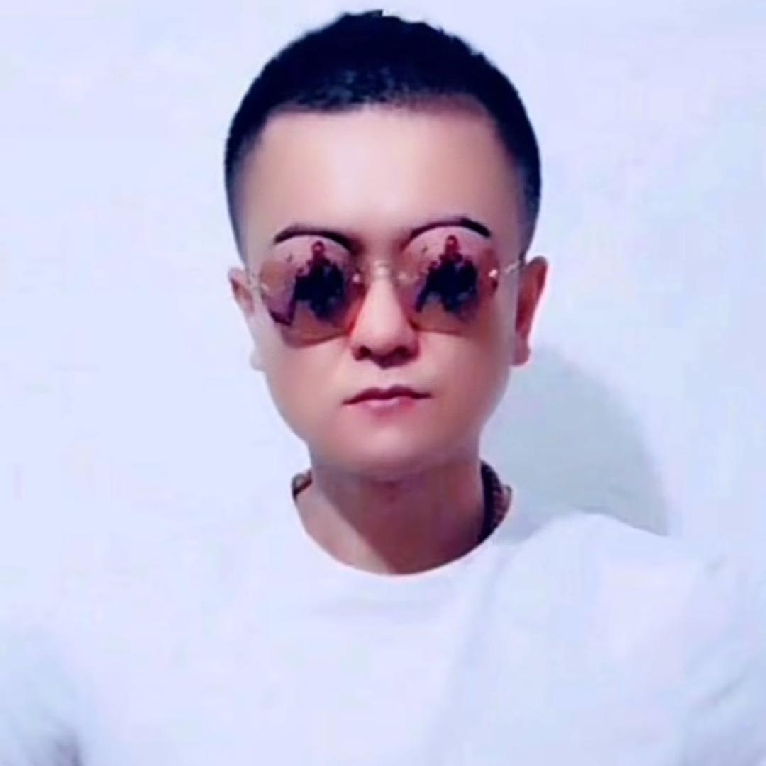 上官小欠