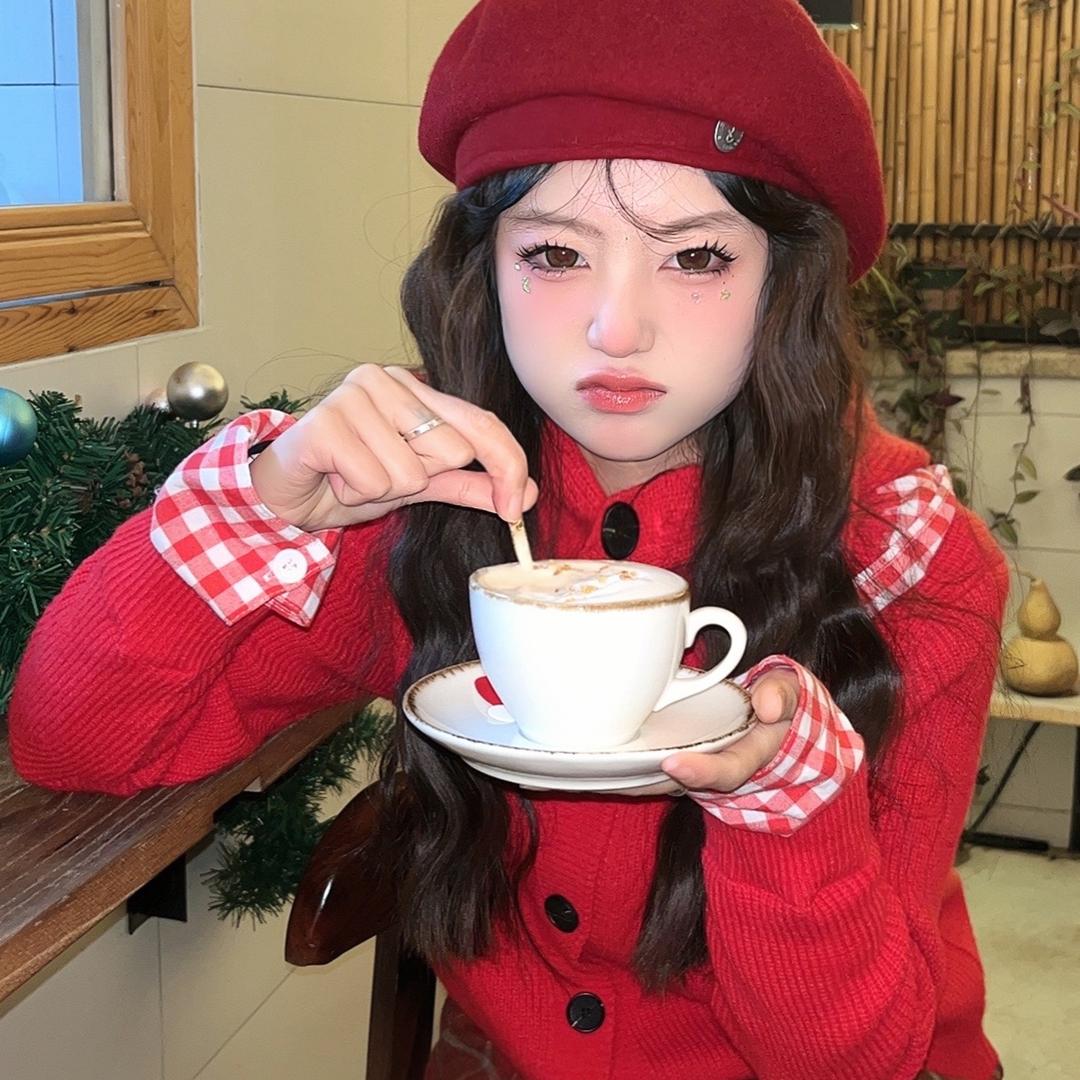 是绾绾吖