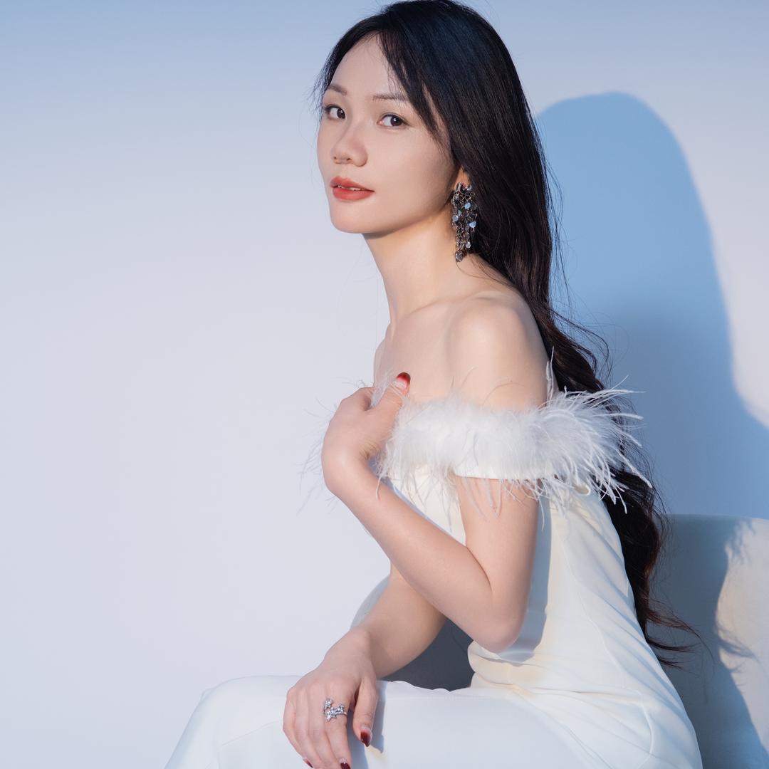 两两相望唯有失望