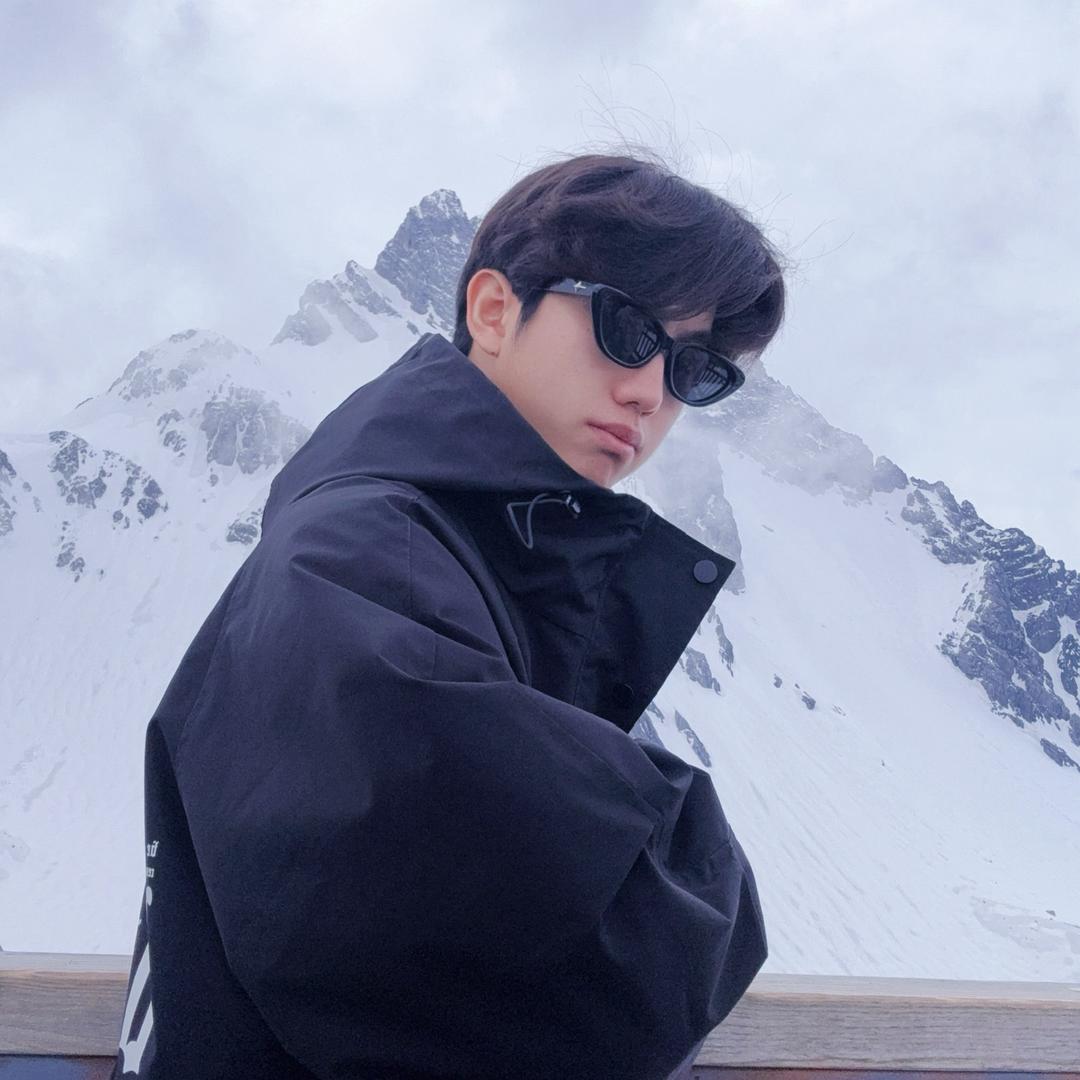 阿伟在路上（在创业）