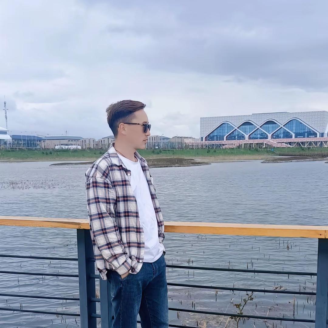 深༓忆