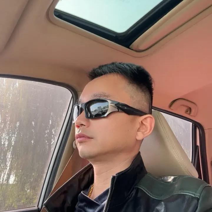 扬州金盛绣品(张）