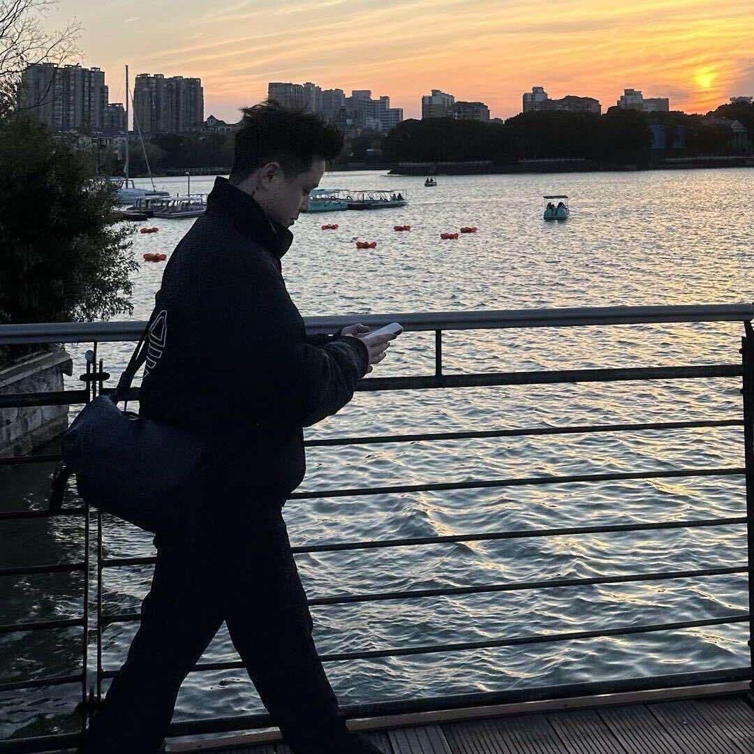 可栗koli蒋超