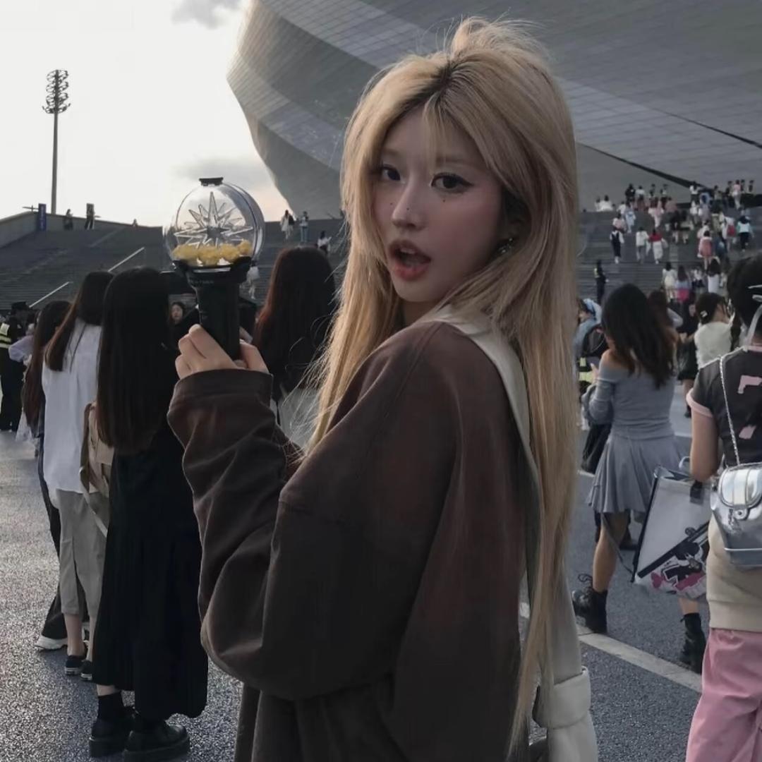 小hui.