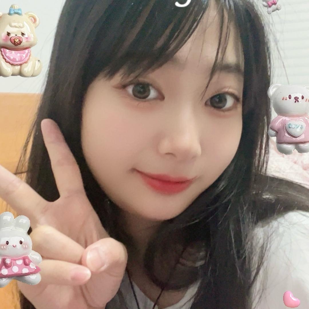 77✨