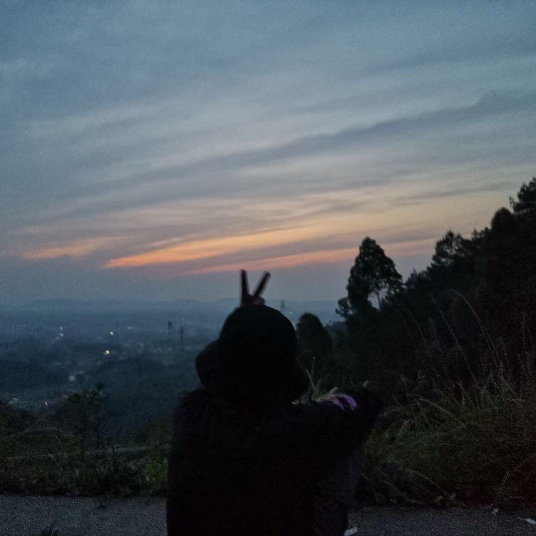 雾霞路