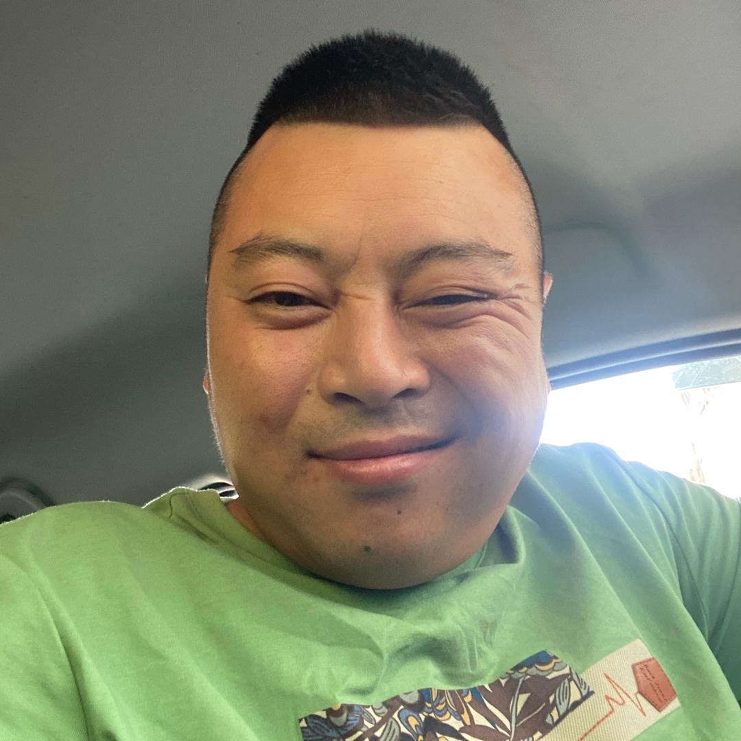 杨老汉 与车共舞