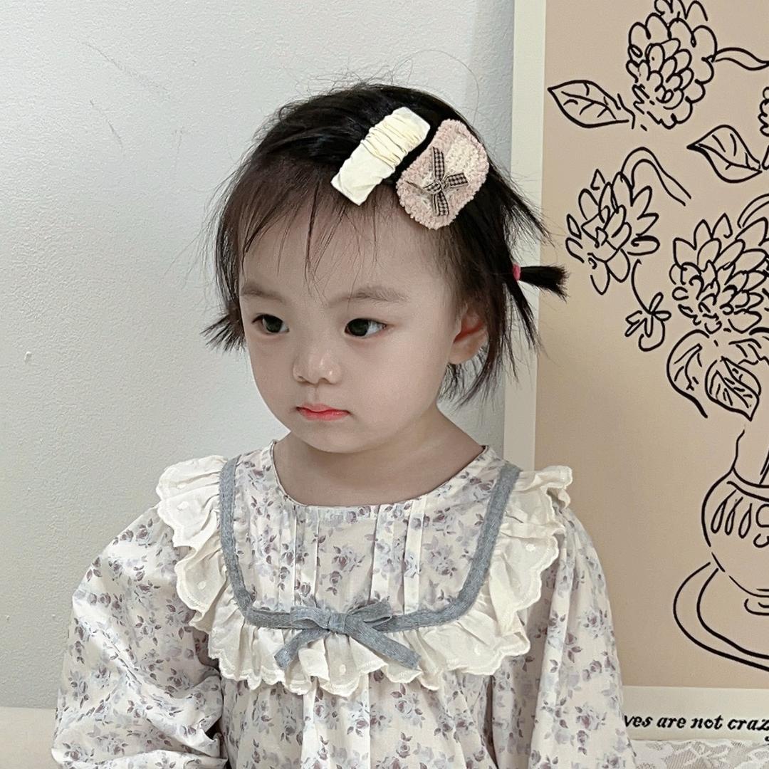 晗小妮卟