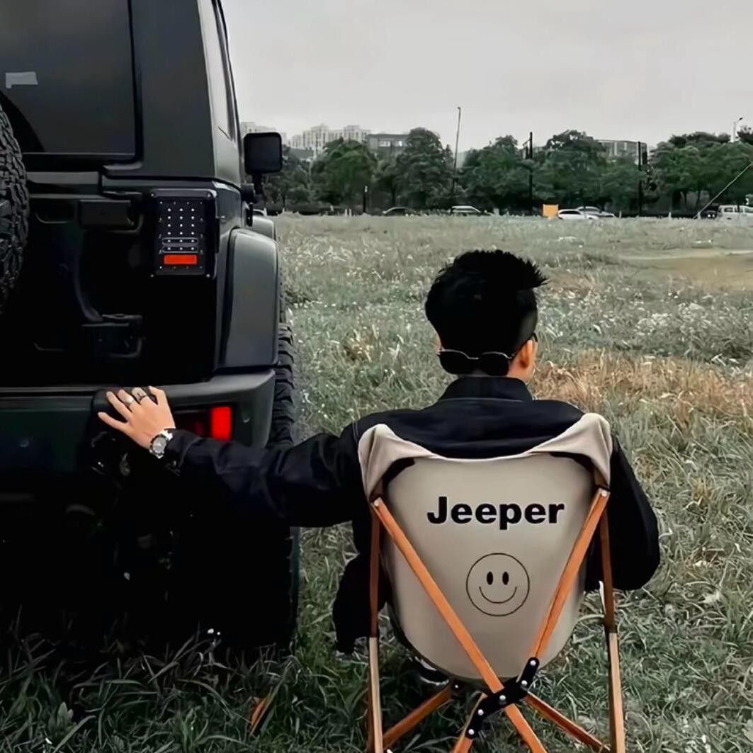 成都专注发型设计•雷sir（新月尚雅）