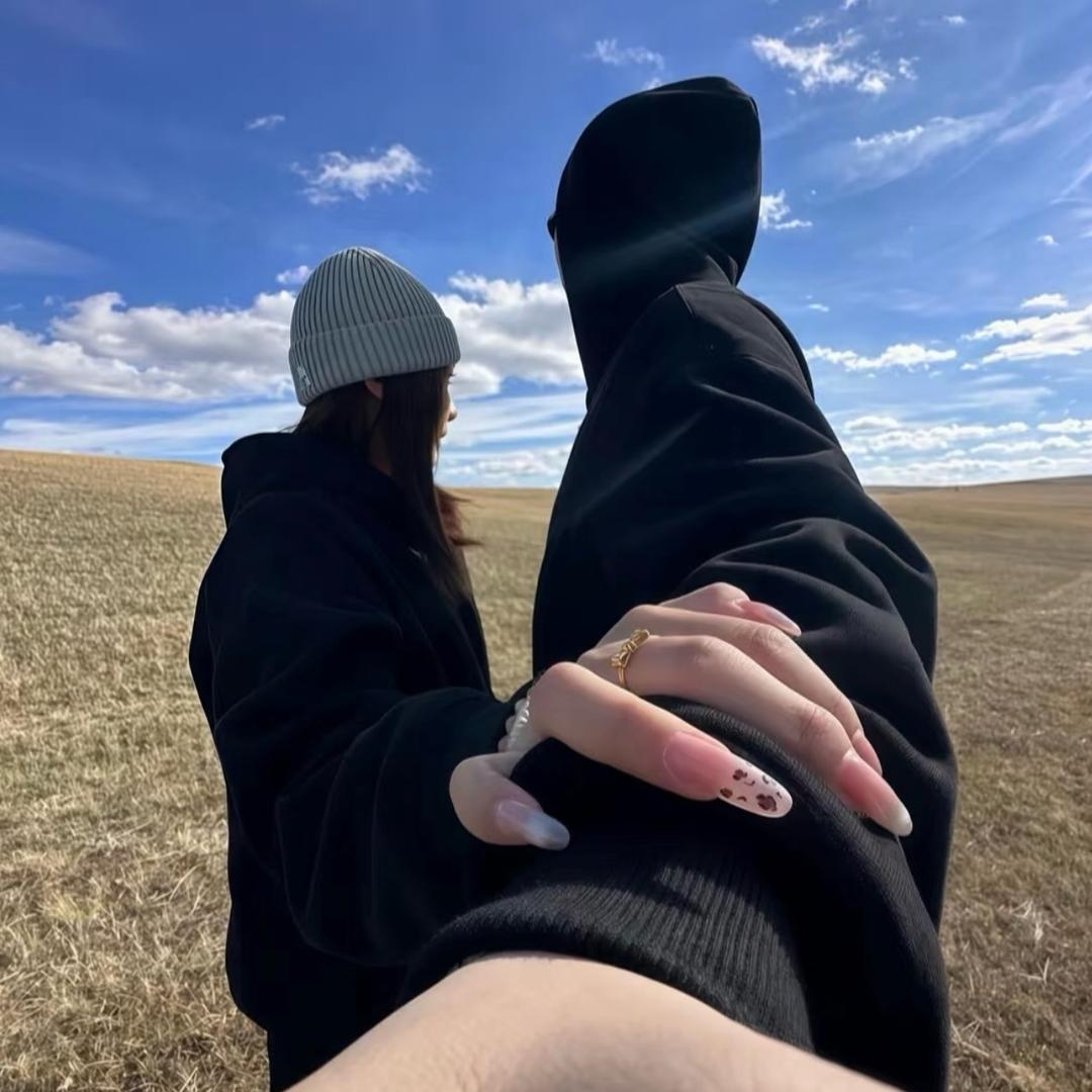 S .