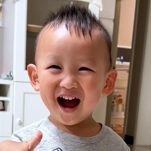 奶爸和王小气