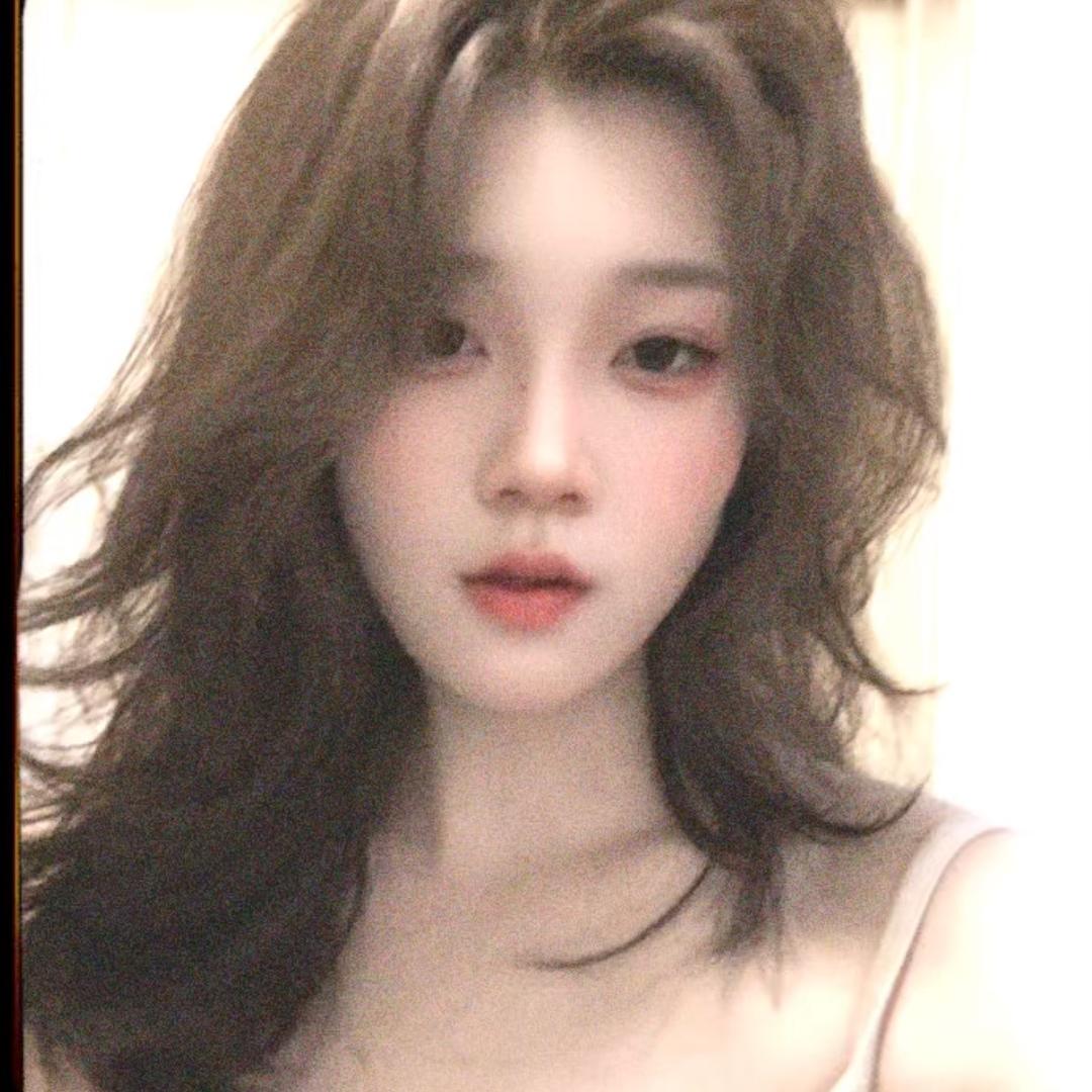 鹤顶微红