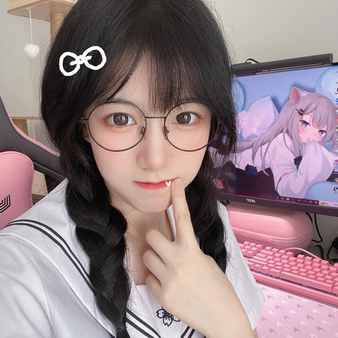 呆呆啊ovo