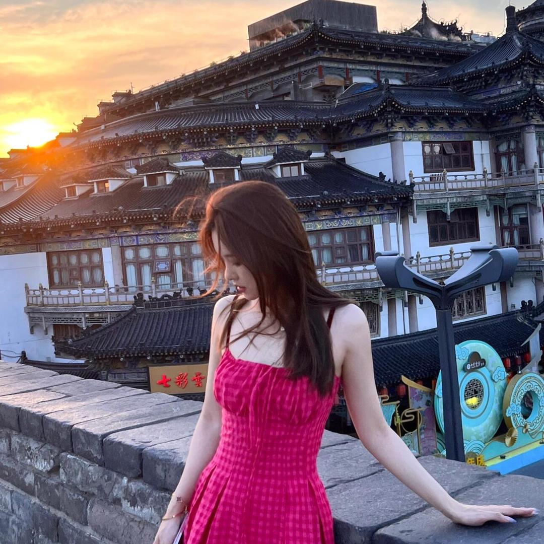 晴画空管百货商行