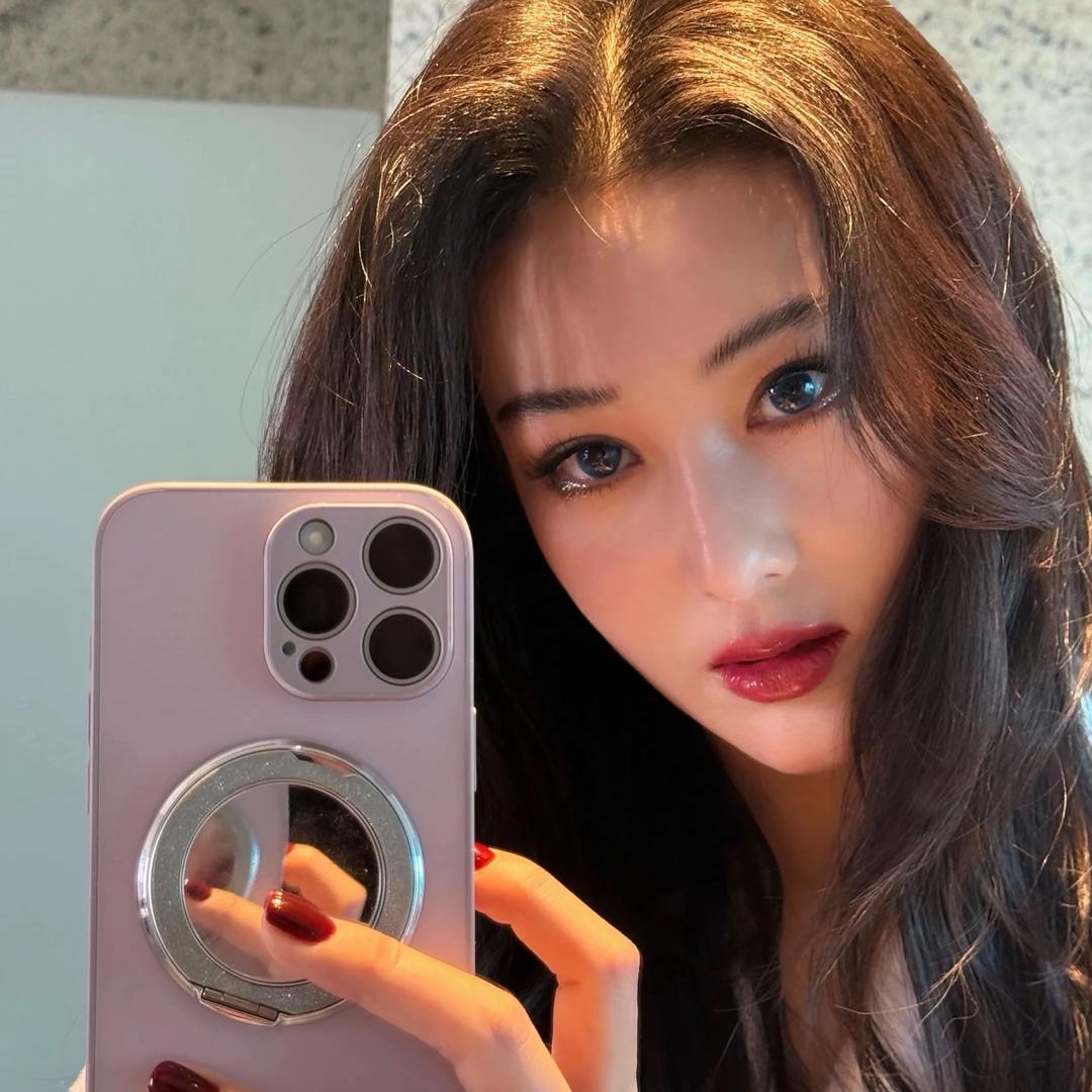 天津益兆新能源  靳海婷