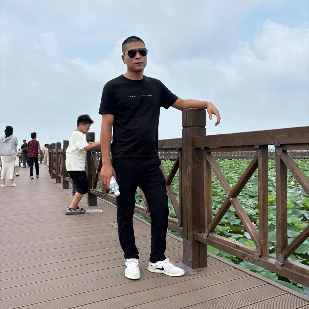 就特么你叫夏洛啊