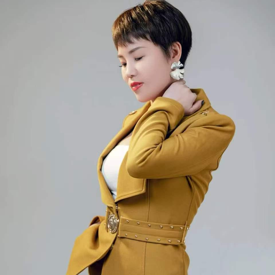 晨悦（悦已者容）